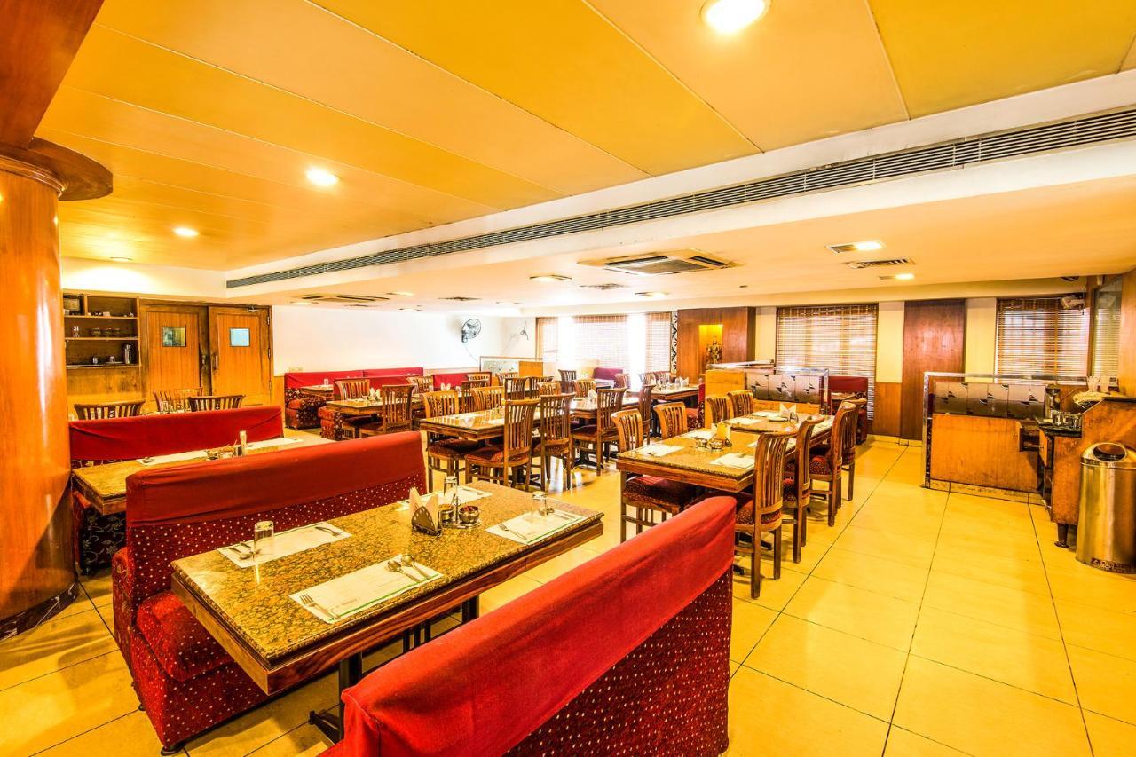 Fabhotel Blossoms Service Apartment - T Nagar チェンナイ エクステリア 写真