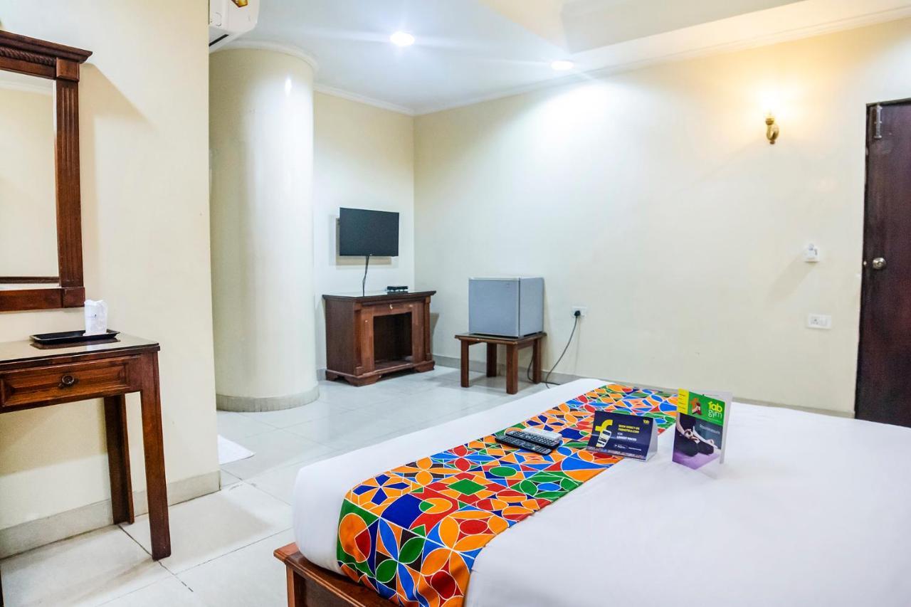 Fabhotel Blossoms Service Apartment - T Nagar チェンナイ エクステリア 写真